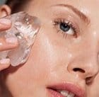 Массаж лица льдом